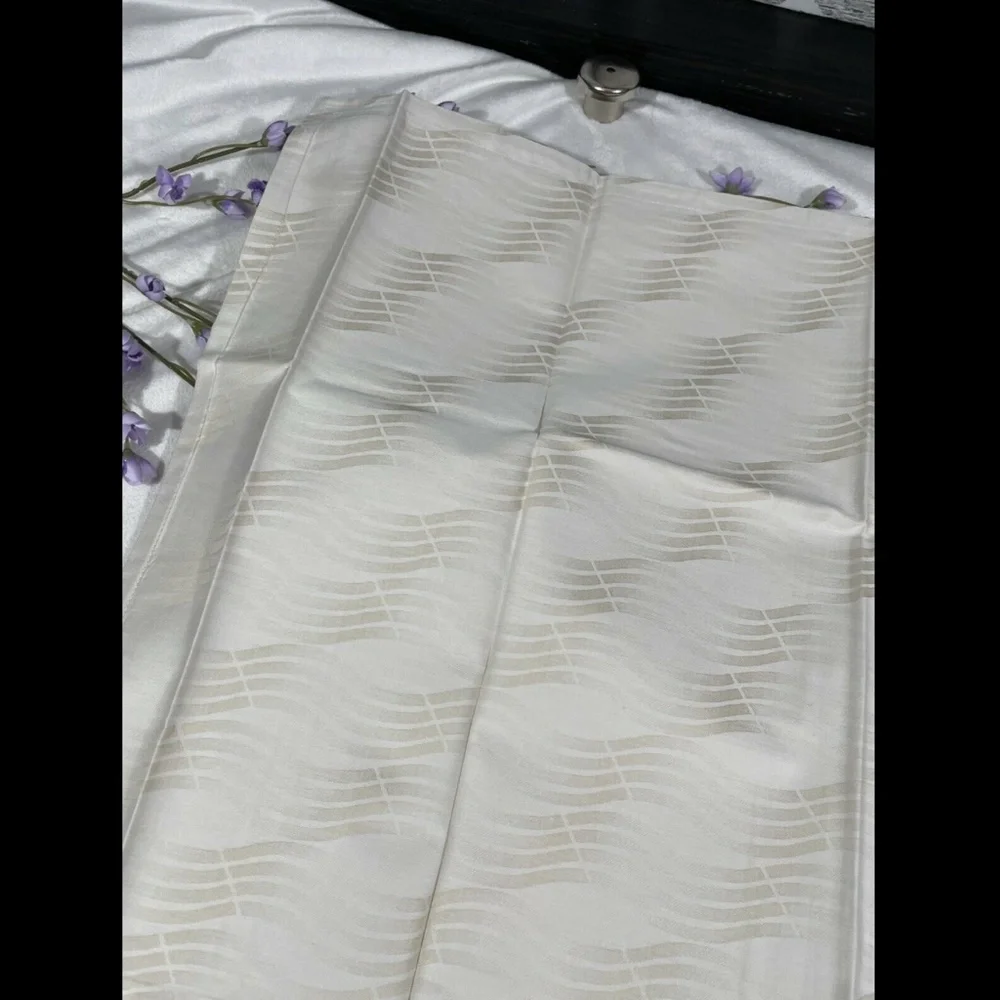 NIB SFERRA Vissio [ 1 Euro Continental] Pillow Sham Champagne 26‎ x 26